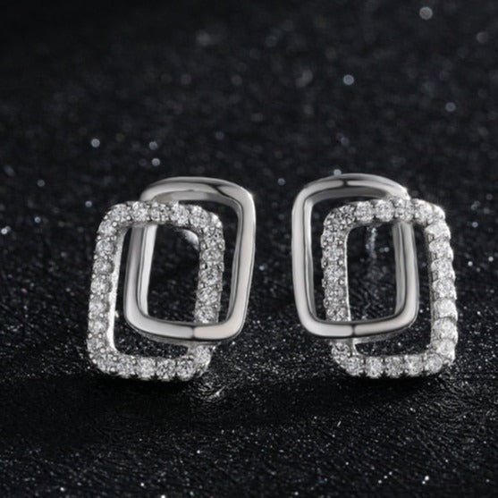 Brinco de Prata Retangular com Zircônia