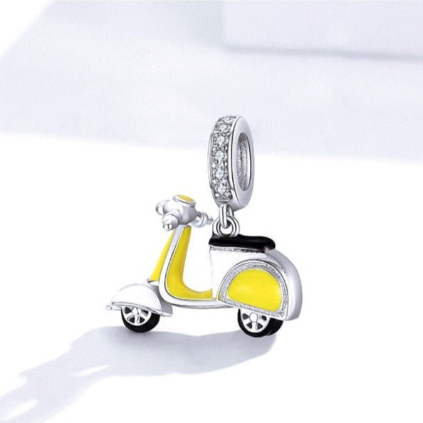 Berloque de Lambreta em Prata