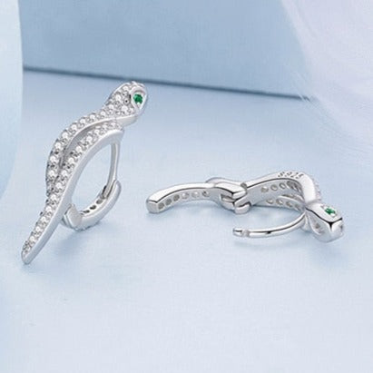 Brinco de Prata Serpente com Zircônias
