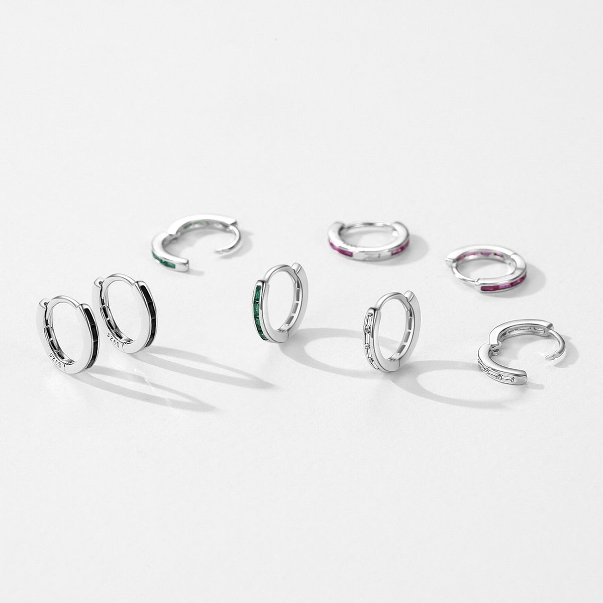 Brinco de Prata Argola com Zircônia Colorida