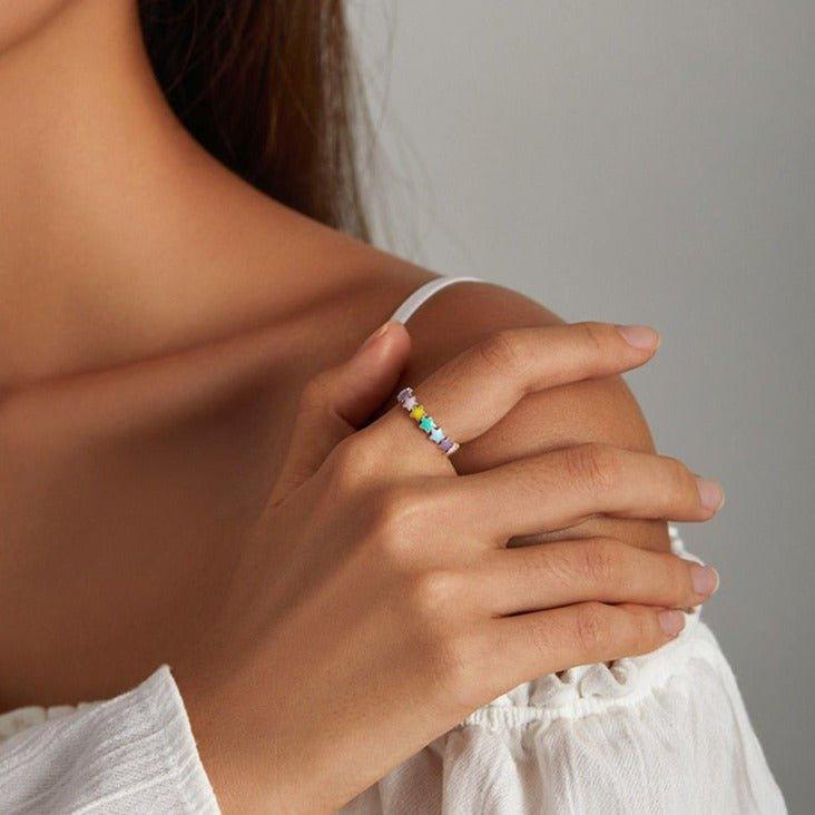 Anel Prata Estrelas Coloridas Rainbow