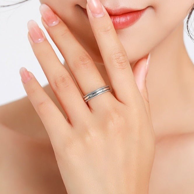 Anel Prata Vintage Torcido