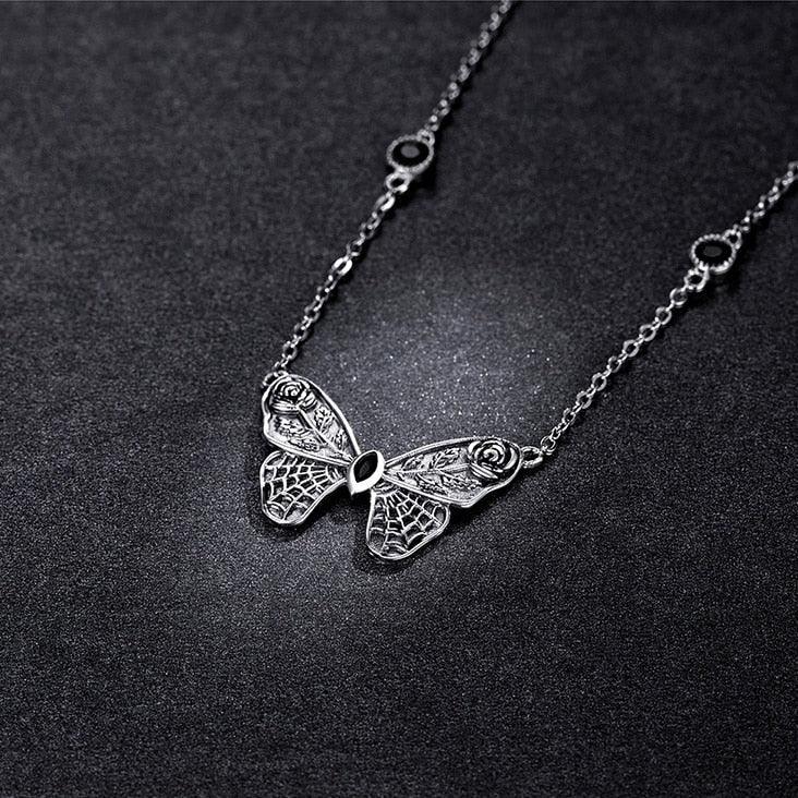 Colar Borboleta Vintage Prata