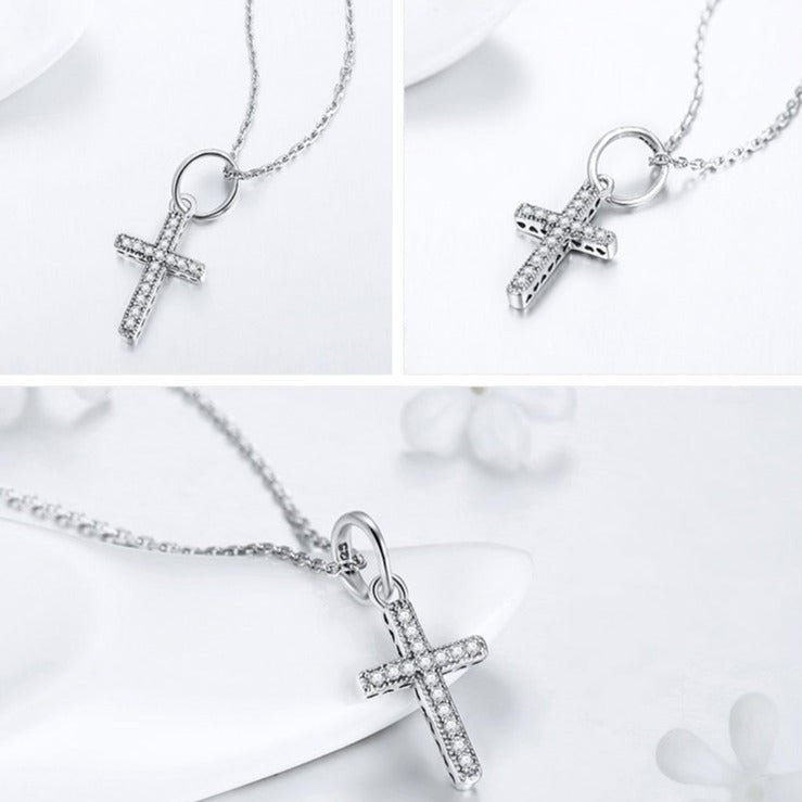 Colar Cruz de Zircônia Prata