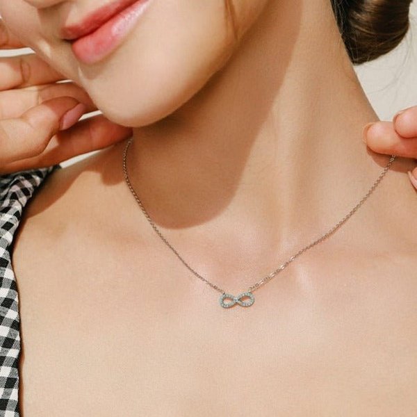 Colar Infinito de Turquesa Prata