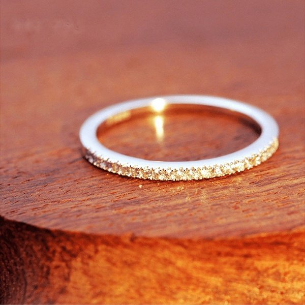 Anel Prata Aparador com Cravejado de Zircônia