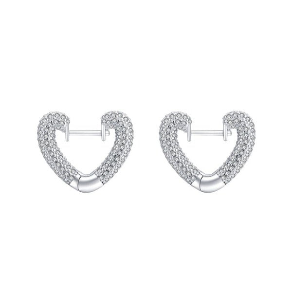 Brinco de Argola em Coração cravejado com Zircônias
