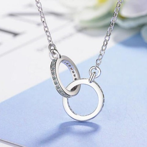 Colar de Prata com Dupla Argola e Zircônias