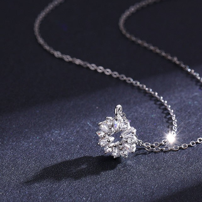 Colar de Natal Floco de Neve de Zircônia Prata