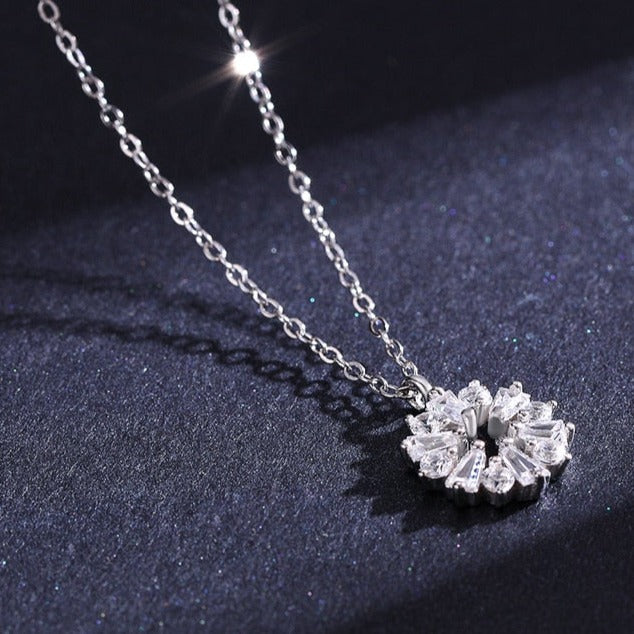 Colar de Natal Floco de Neve de Zircônia Prata