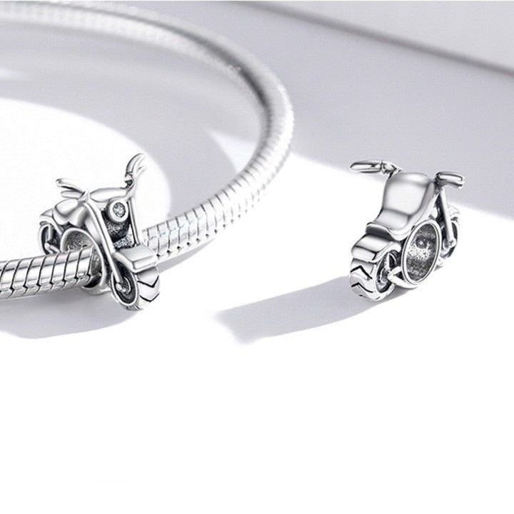 Berloque de Moto Prata