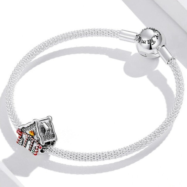 Berloque de Natal Casa do Papai Noel Prata