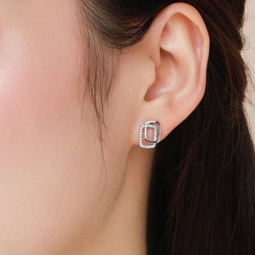 Brinco de Prata Retangular com Zircônia