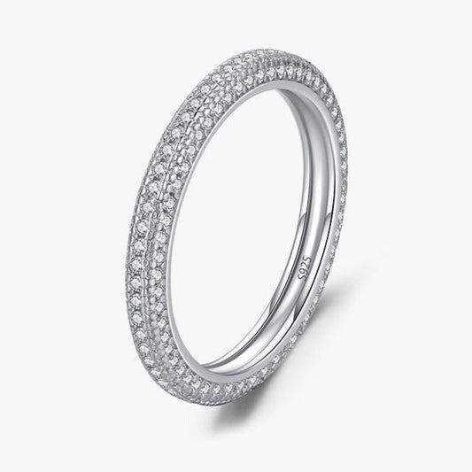 Anel de Prata Cravejado de Zircônias