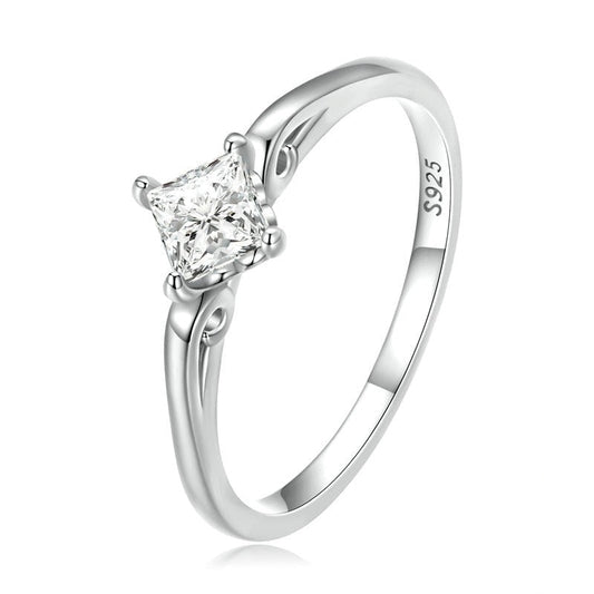 Anel Solitário Quadrado de Zircônia Prata