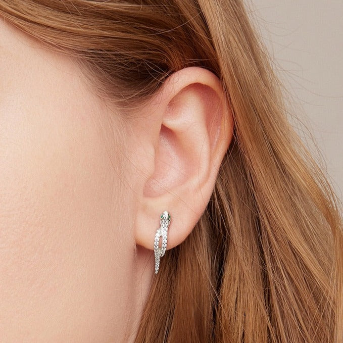 Brinco de Prata Serpente com Zircônias