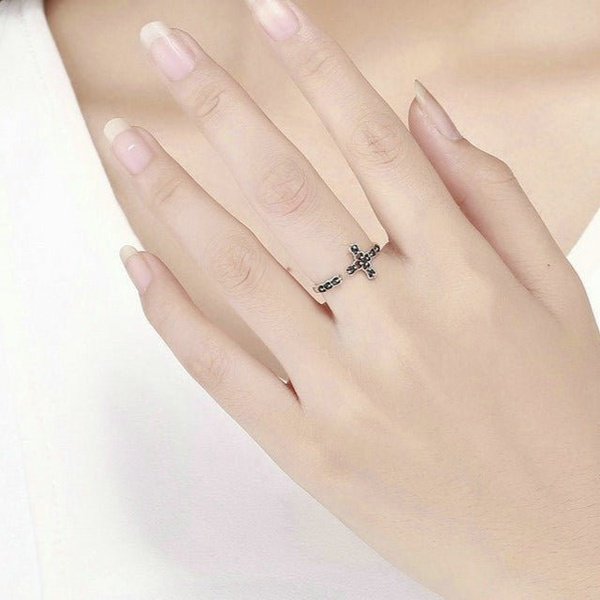Anel Ajustável Cruz Prata