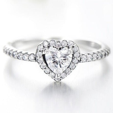 Anel Prata com Coração de Zircônia