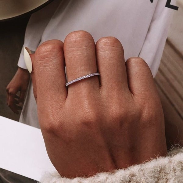 Anel Prata com Cravejados de Zircônia Rosa Claro