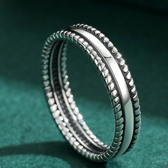 Anel Prata Vintage Torcido