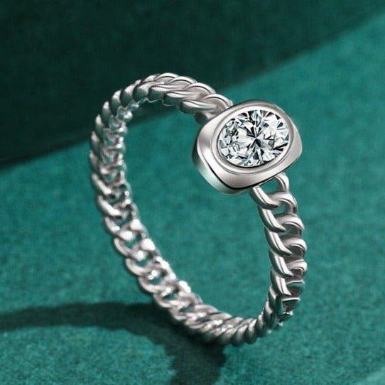 Anel Solitário Oval Trançado Prata