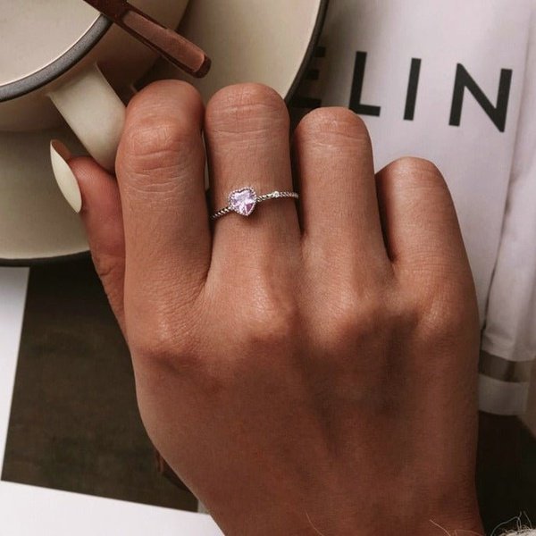 Anel Solitário Prata com Zircônia Rosa