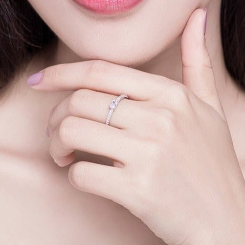 Anel Solitário Prata Majesty