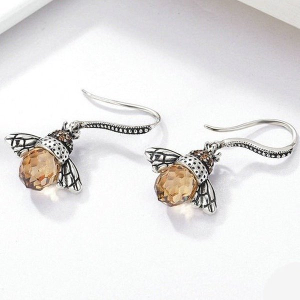 Brinco Prata Abelha em Zircônia