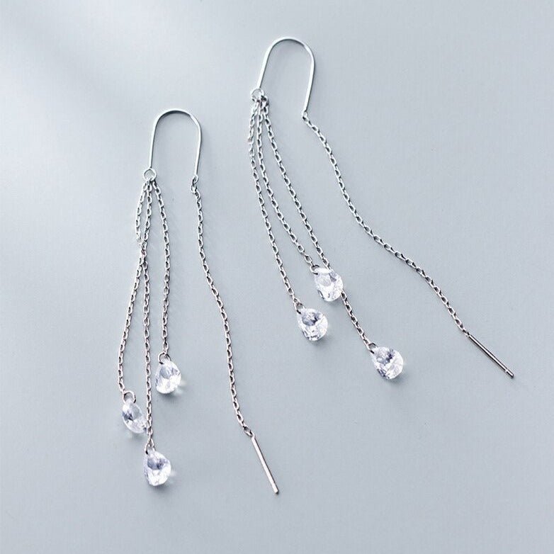 Brinco Prata Longo Gotas de Zircônia